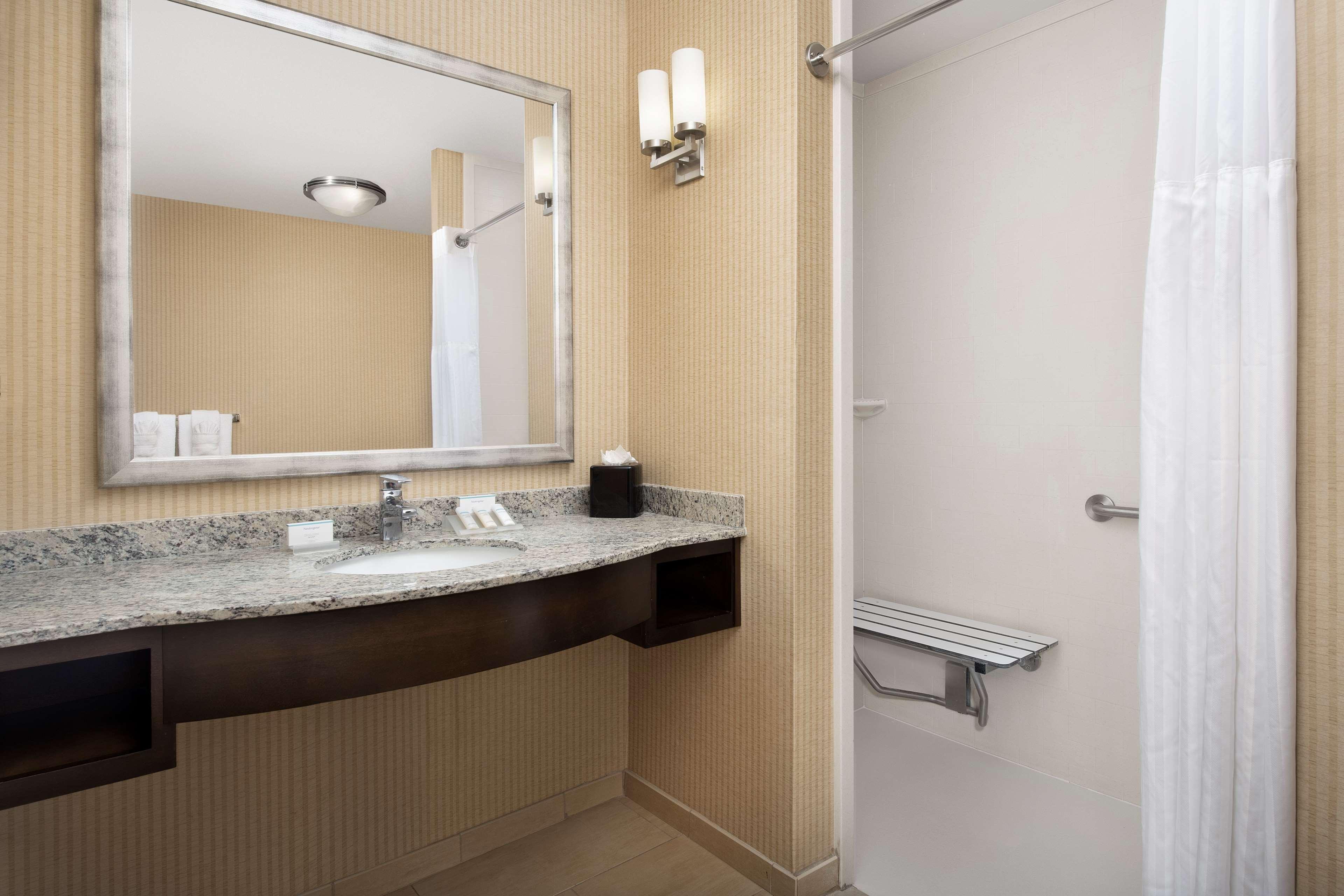 Hilton Garden Inn Gallup Exterior photo